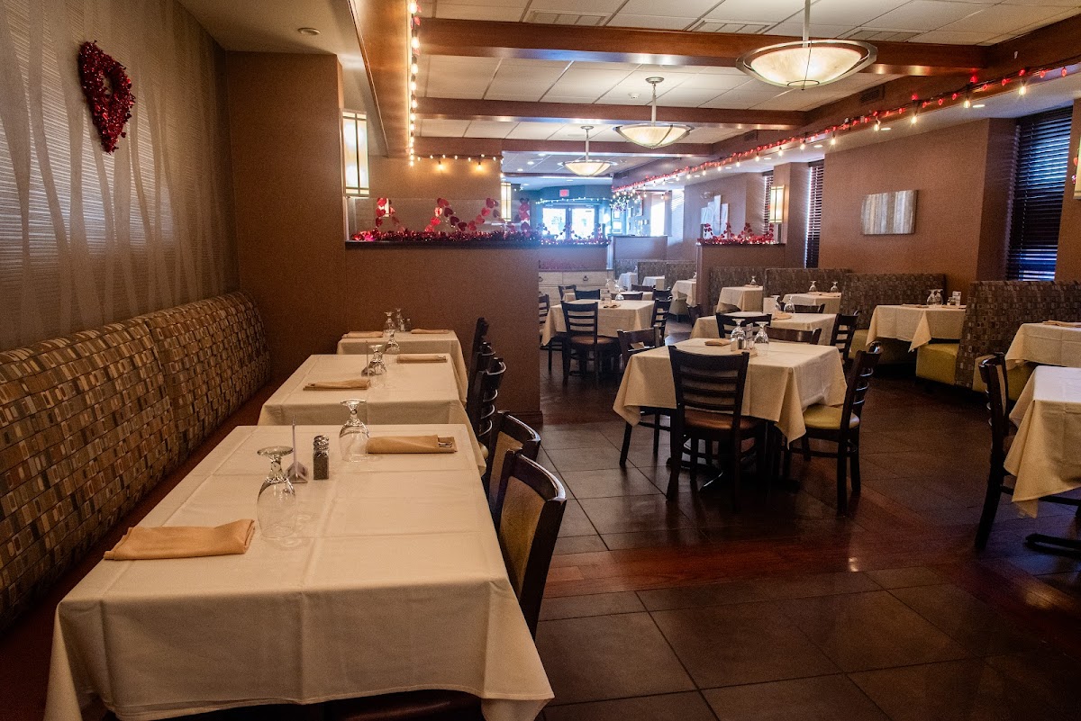 Flair Restaurant & Bar